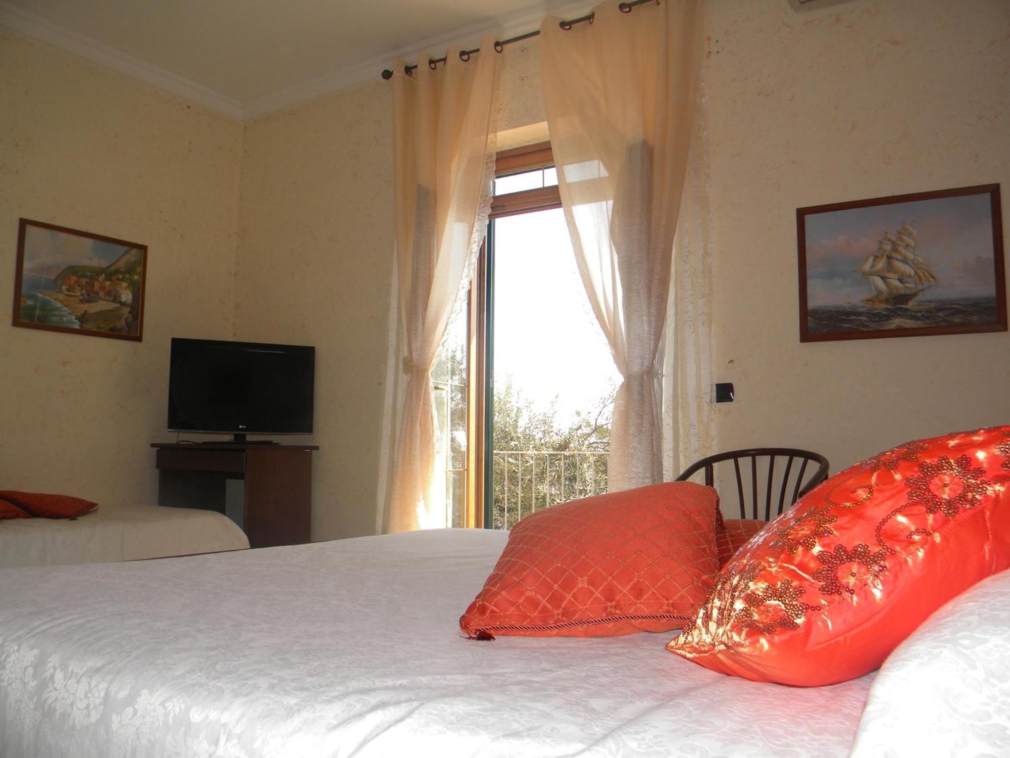 Bed and Breakfast H.H.Le Palme Amalfi Exterior foto