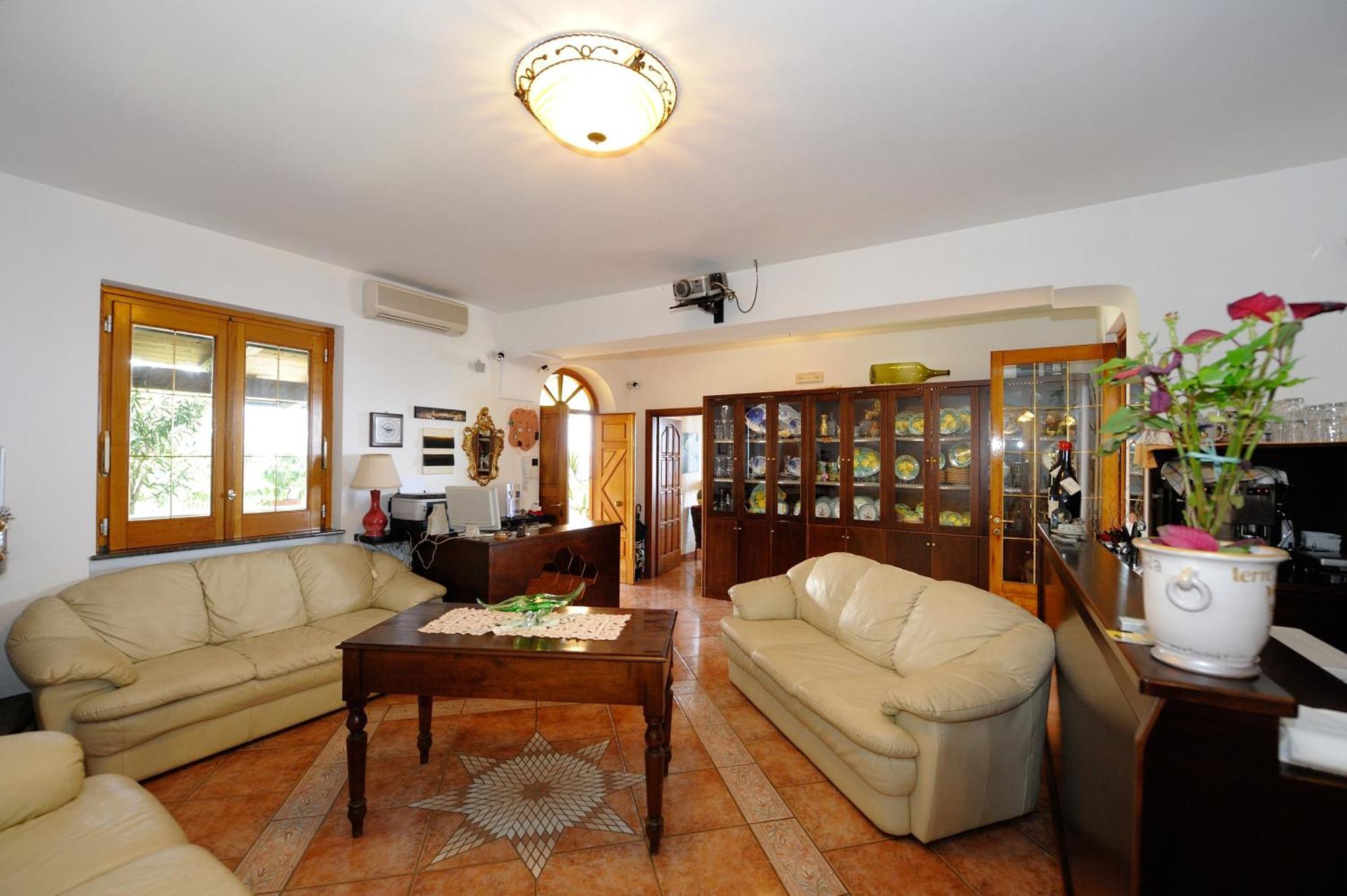 Bed and Breakfast H.H.Le Palme Amalfi Exterior foto