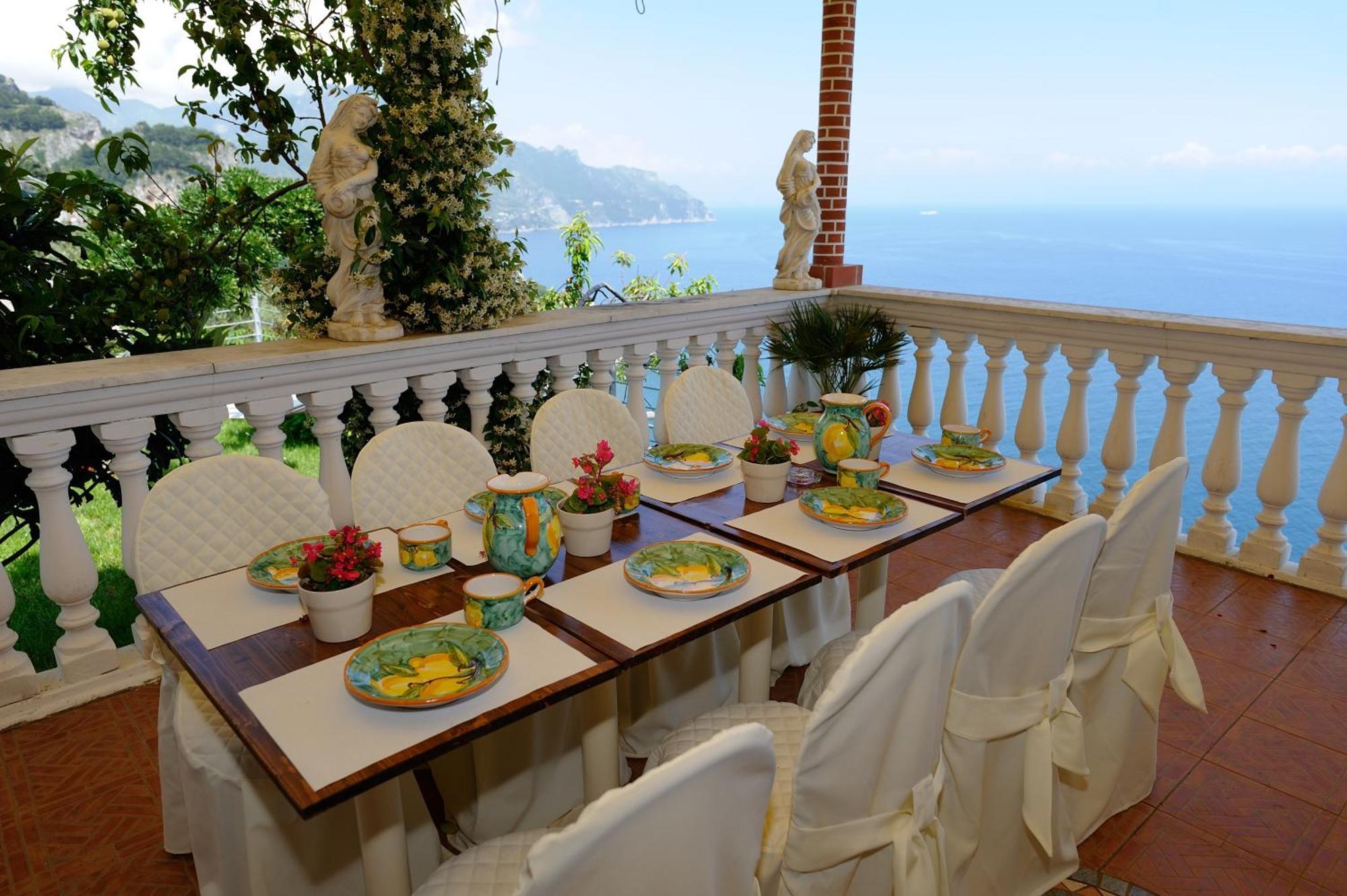 Bed and Breakfast H.H.Le Palme Amalfi Exterior foto