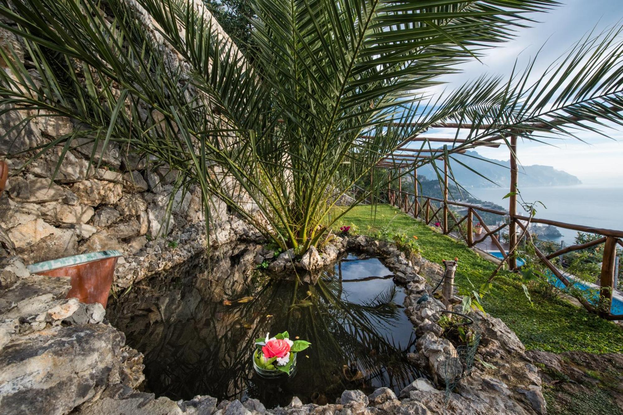 Bed and Breakfast H.H.Le Palme Amalfi Exterior foto