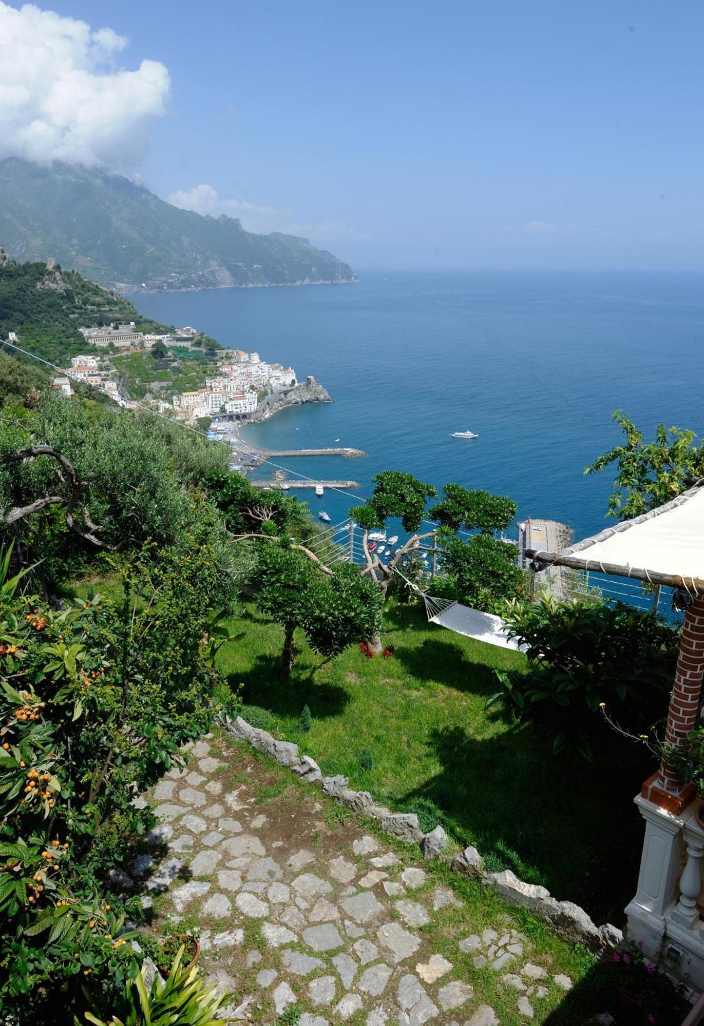 Bed and Breakfast H.H.Le Palme Amalfi Exterior foto